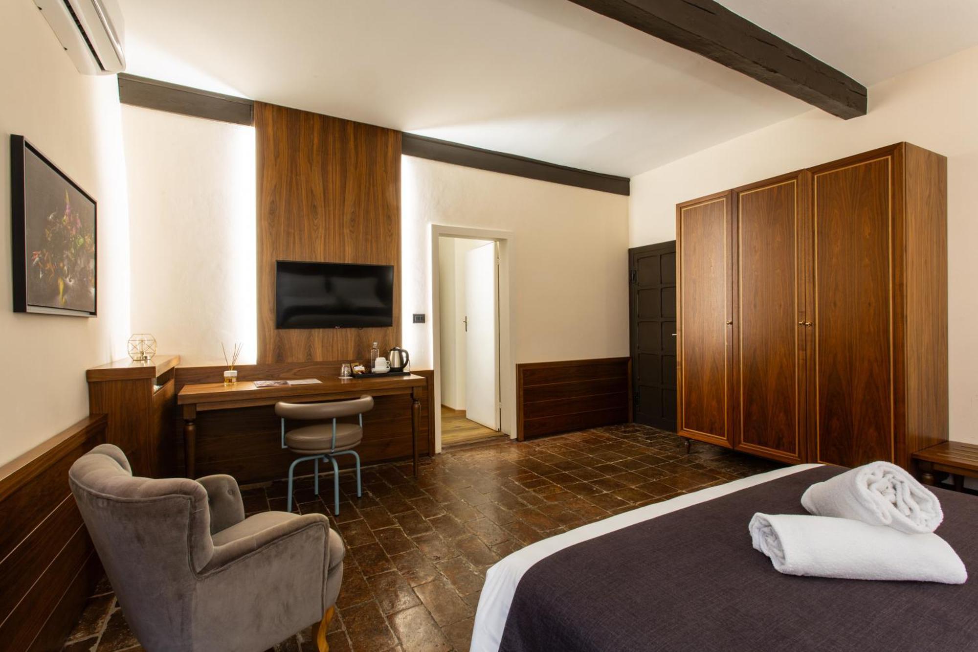 King Room Main Building